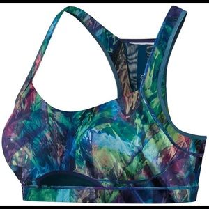 ASICS women’s posture bra size small like new